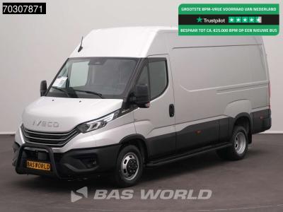 Iveco Daily 35C21 3.0L Automaat 210PK L2H2 ACC LED Camera CarPlay Parkeersensoren 3,5t Trekgewicht Euro6 en vente par BAS World B.V.