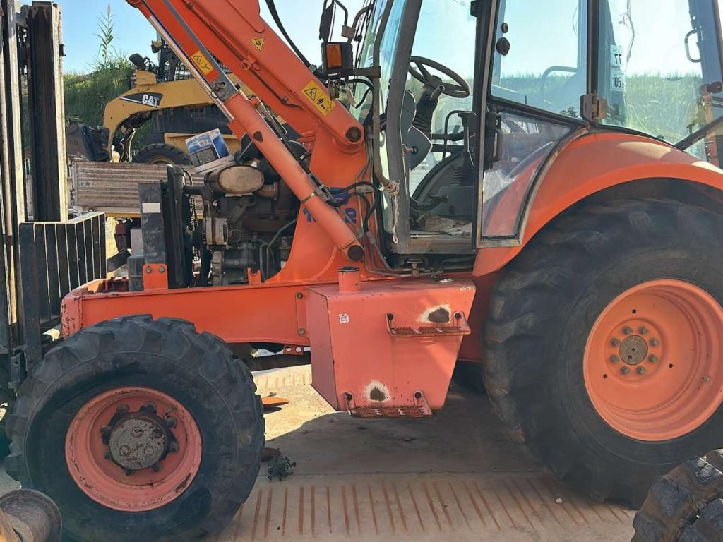 Fiat Hitachi FB100 Photo 2
