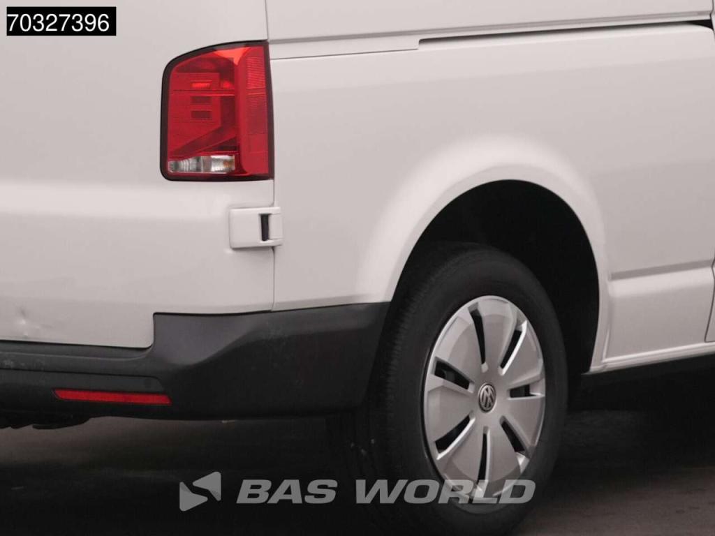 Volkswagen Transporter 110pk L2H1 Navi Airco Euro6 L2 A/C Photo 25