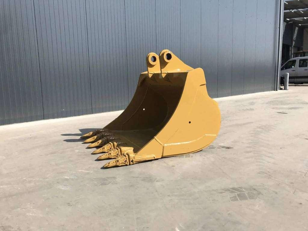 Caterpillar 323 NG 1.40m Photo 4