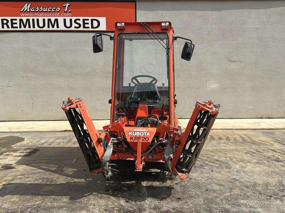 Kubota F2400 4X4 Photo 20