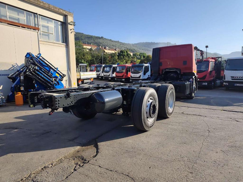 Iveco STRALIS HI-STREET 260S31 Photo 15