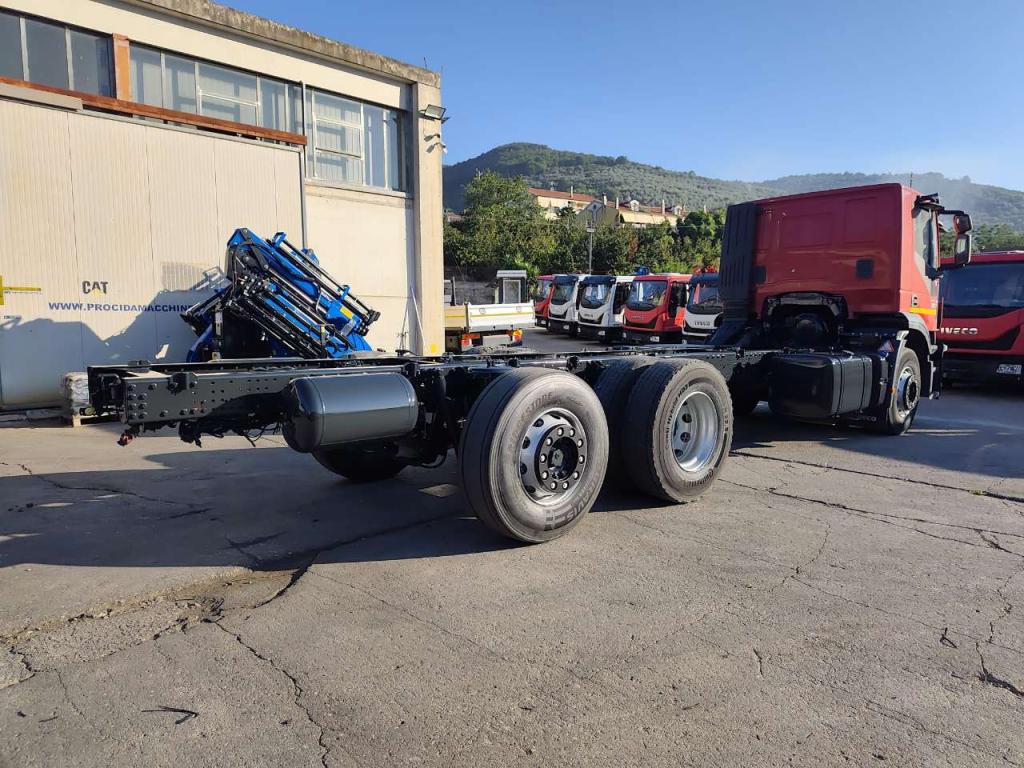Iveco STRALIS HI-STREET 260S31 Photo 17