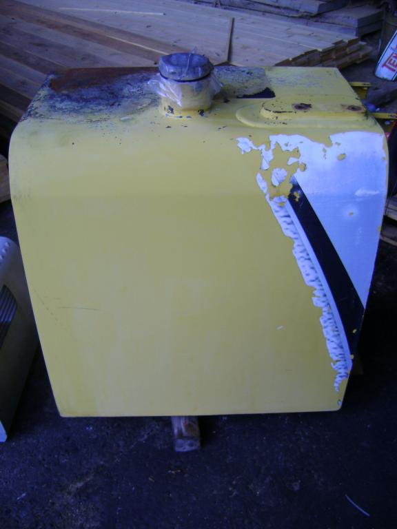 Réservoir de carburant pour New Holland E 215 B Photo 1