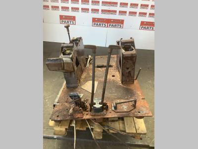 Support colonne de direction pour Fiat Hitachi FH 400 en vente par Massucco T. Srl Area Ricambi
