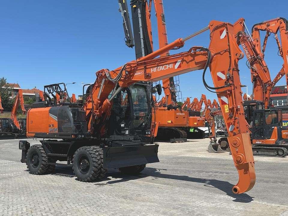 Hitachi ZX180W-7 Photo 21