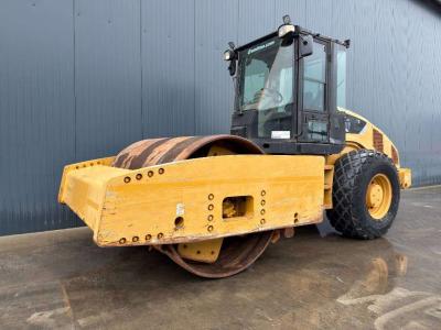 Caterpillar CS76 XT en vente par Smitma B.V.