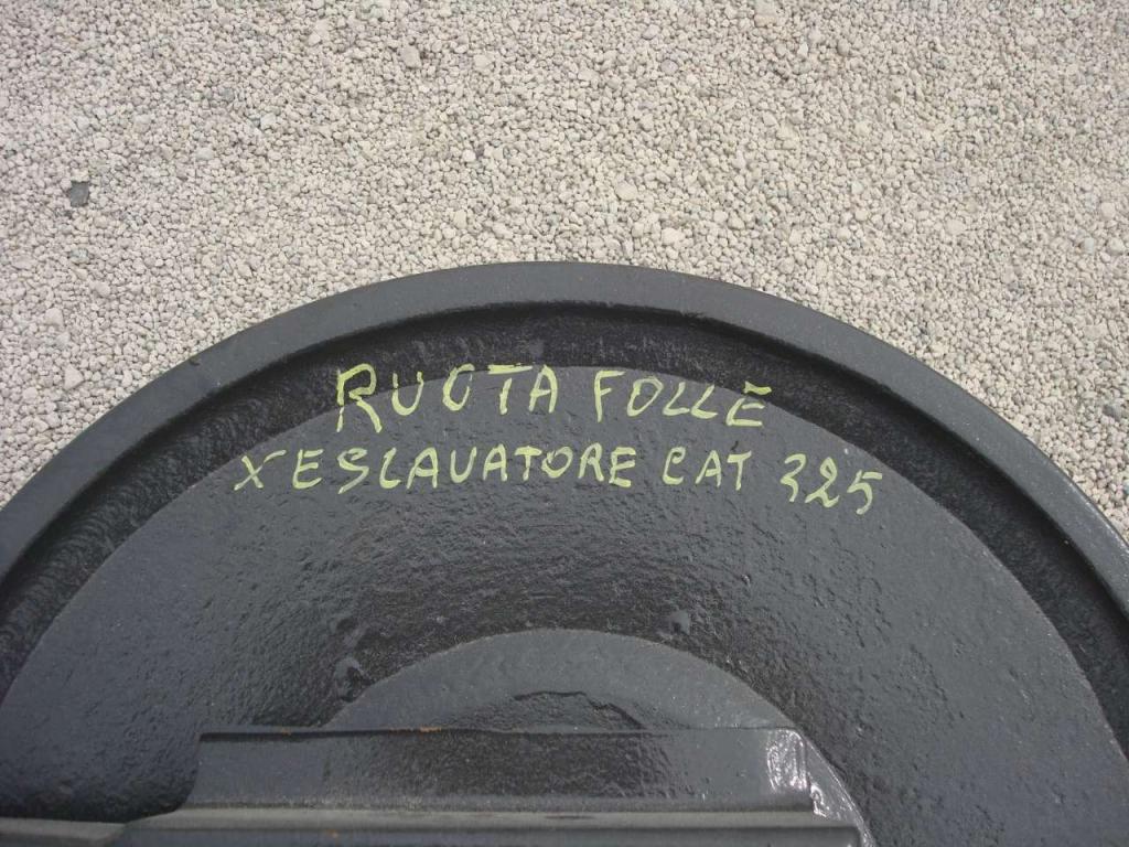 Roue folle pour Caterpillar 325 C Photo 4