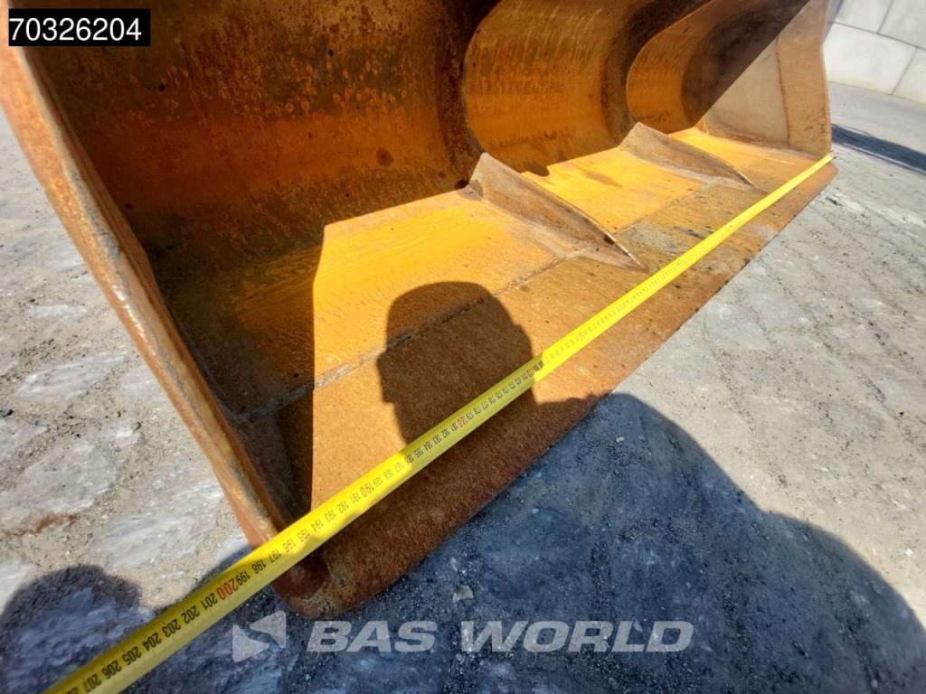 Kobelco SK140 SRLC-7 2 Buckets Photo 18