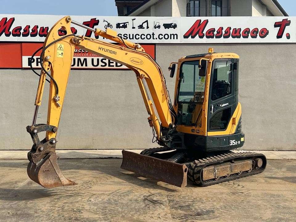 Hyundai ROBEX 35Z-9 Photo 2