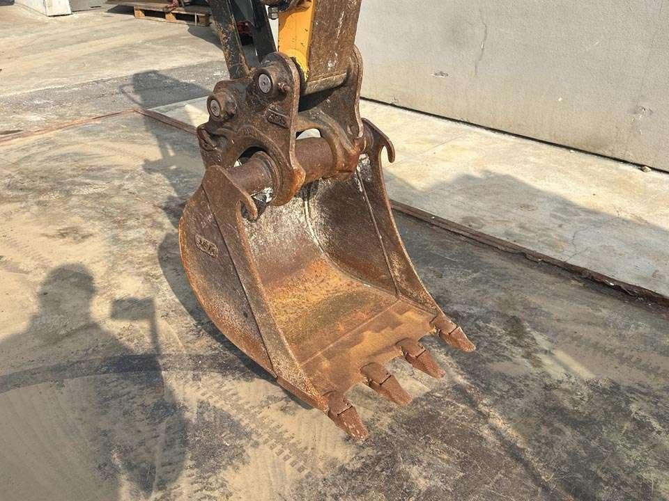 Hyundai ROBEX 35Z-9 Photo 9