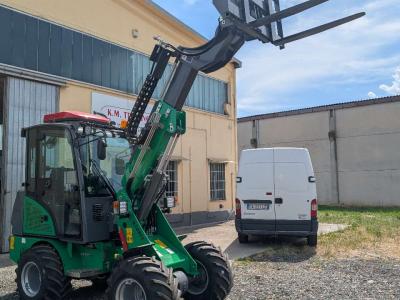 DigRock K1090T en vente par K.M. Trading Srl