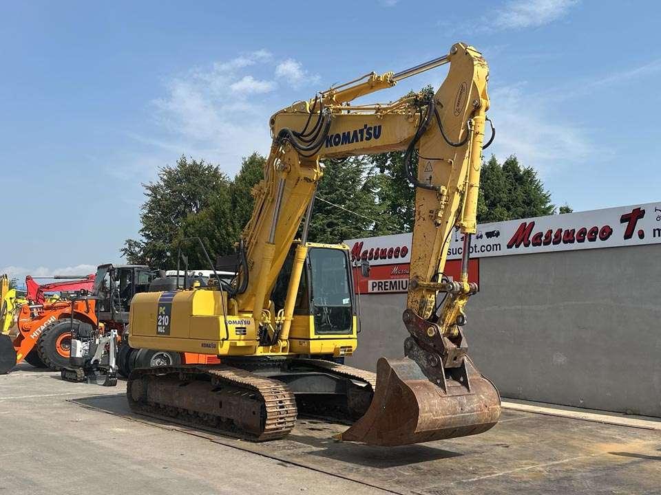 Komatsu PC210NLC Photo 21