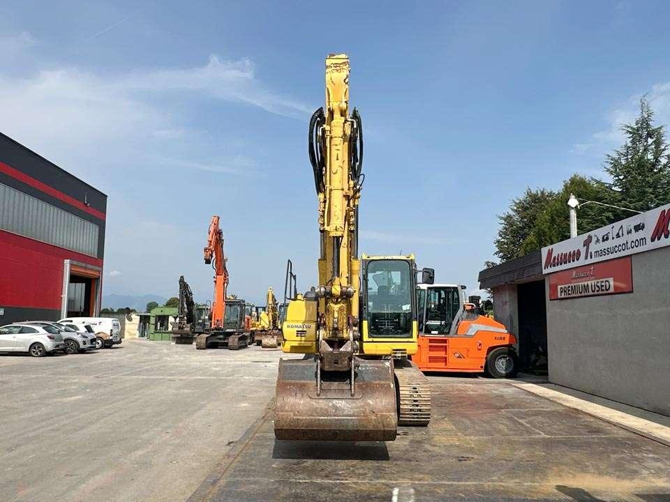 Komatsu PC210NLC Photo 22