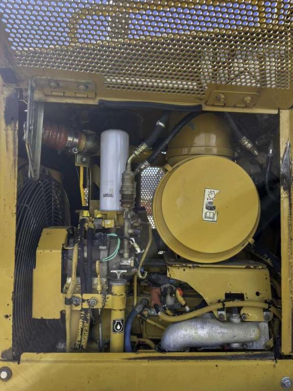 Caterpillar D5N LGP Photo 17
