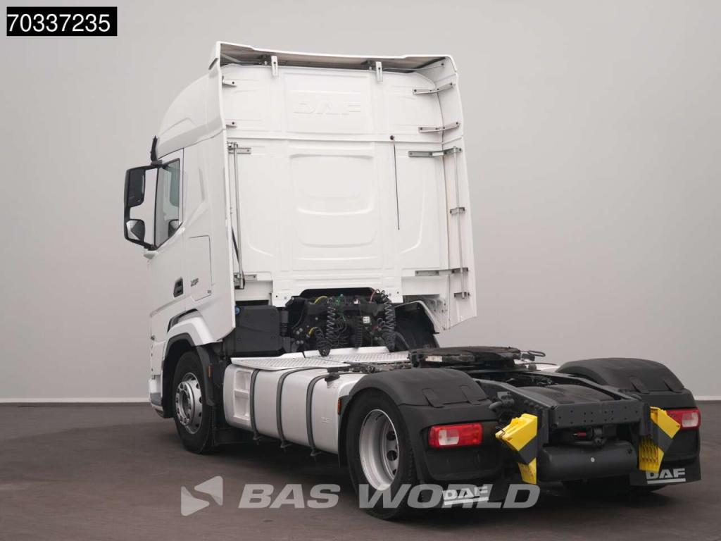 Daf XF 480 XF 4X2 2x Tanks ACC Photo 2