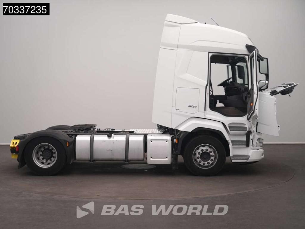 Daf XF 480 XF 4X2 2x Tanks ACC Photo 9