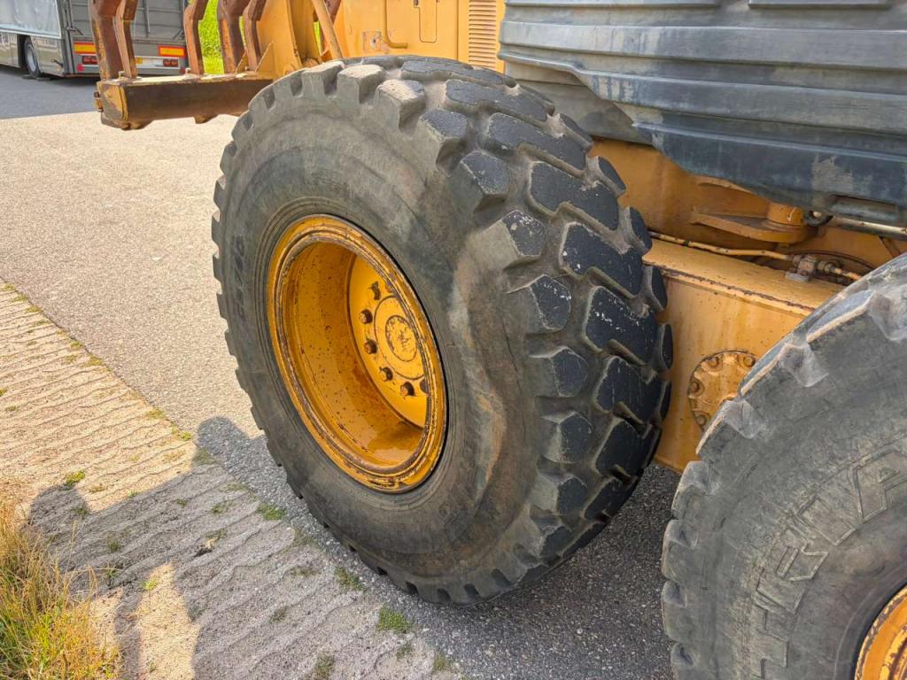 Caterpillar 140H Photo 15