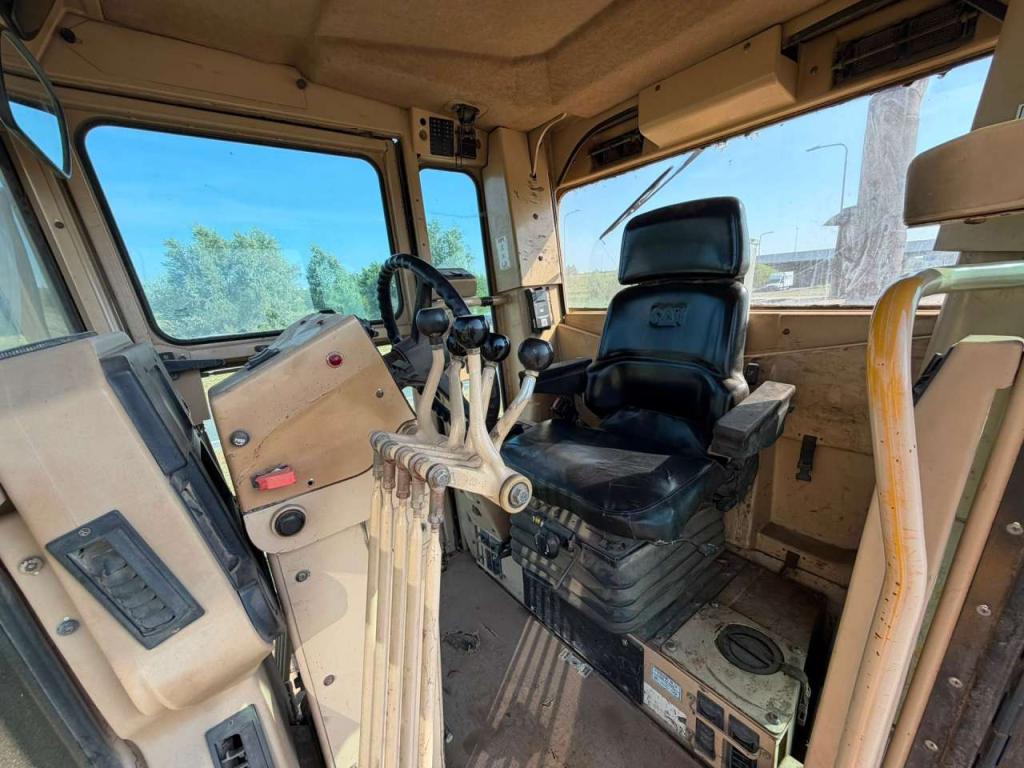 Caterpillar 140H Photo 22