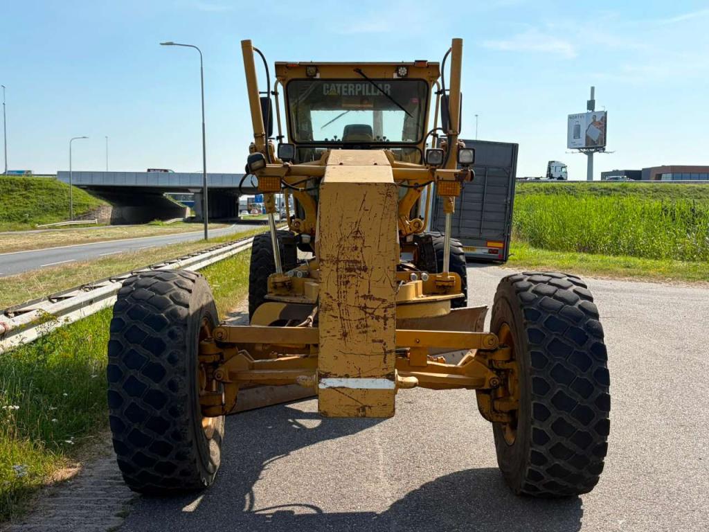 Caterpillar 140H Photo 8