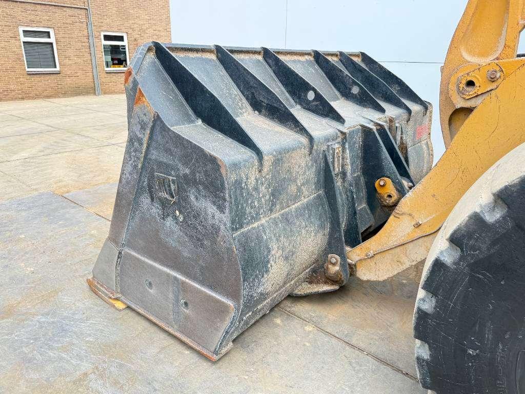 Caterpillar 966M - Quick Coupler / Pressurised Cabin Photo 9