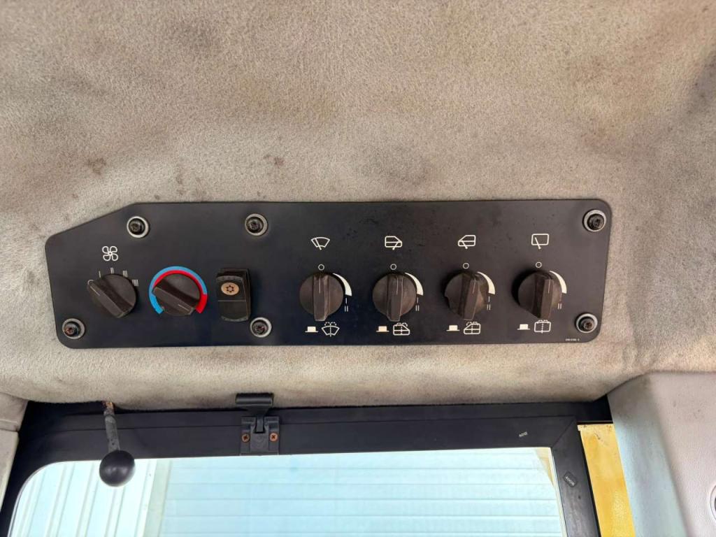 Caterpillar D8T Photo 26