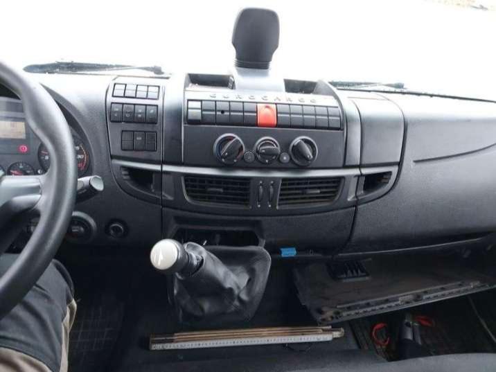 Iveco EUROCARGO 120-190L Photo 13