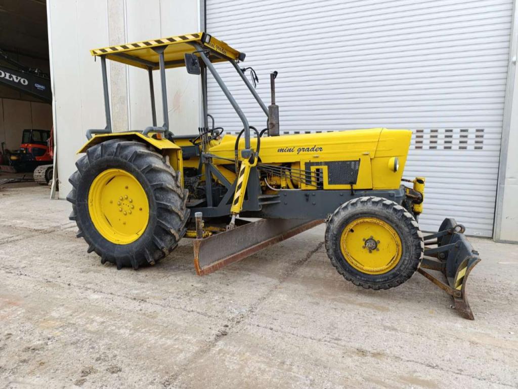Ford Minigrader Photo 1