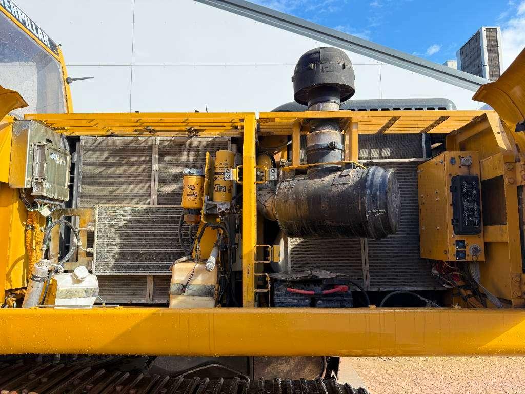 CAT 330C - Good overall condition! Photo 22