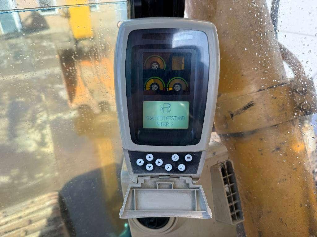 CAT 330C - Good overall condition! Photo 9
