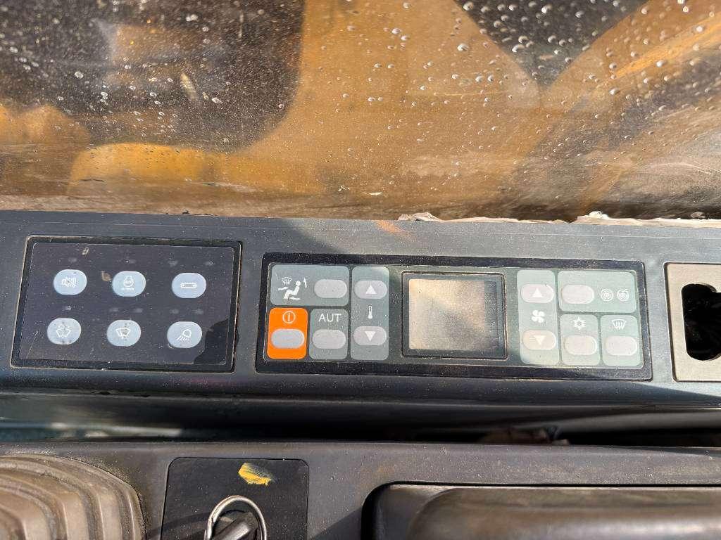 Caterpillar 330C - Good overall condition! Photo 10