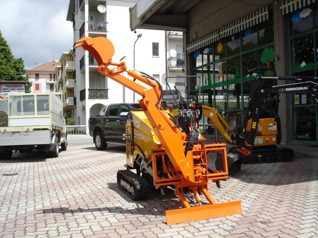 Kato Imer CARRY 107 DUMPER CON BRACCIO ESCAVATORE Photo 4