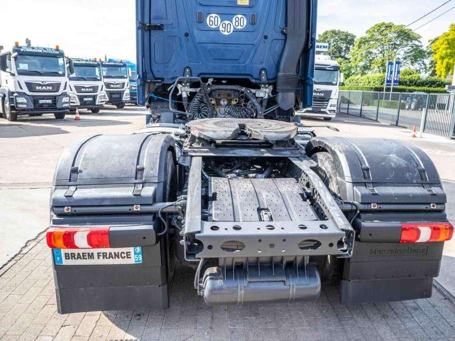Mercedes-Benz ACTROS 1848 LS Photo 6