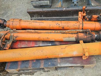 Kit de pistons pour Fiat Hitachi ex215 en vente par Off Meccaniche Bonanni di B.