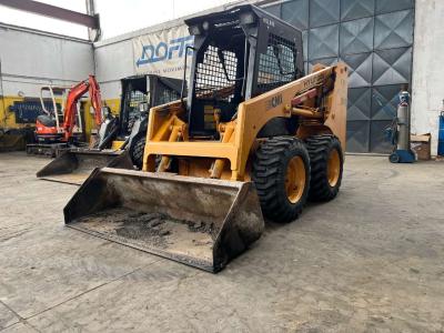 Hyundai 810HSL en vente par Dofra Srl