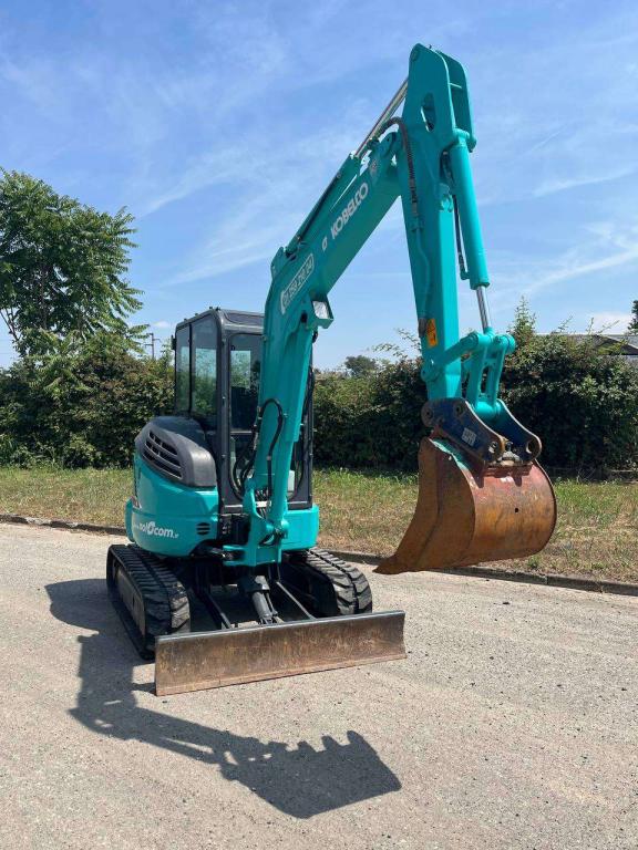 Kobelco SK35SR-6E Photo 1
