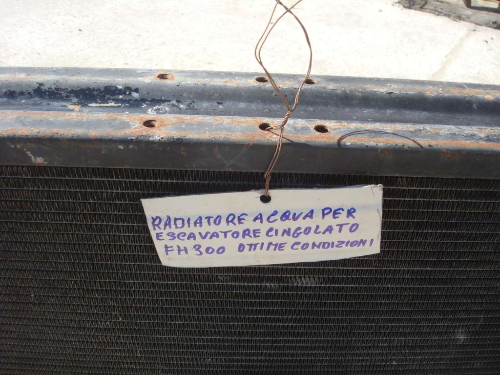 Radiateur eau pour Fiat Hitachi FH300 Photo 5