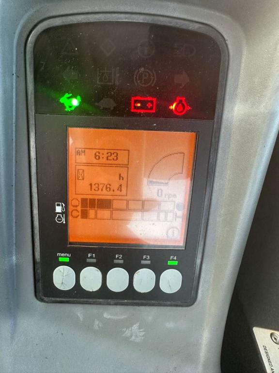 Yanmar vio 38 Photo 5