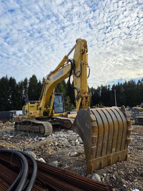 Komatsu PC360LC10 Photo 7