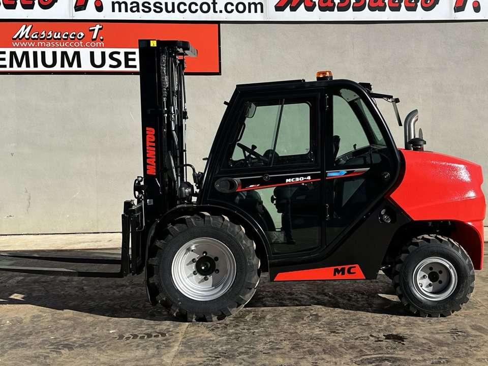 Manitou MC 30.4 4X4 Photo 3