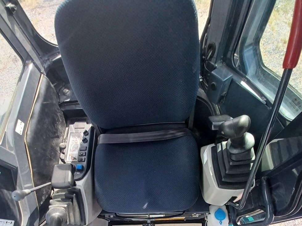 Kobelco SK35SRX-6 Photo 18