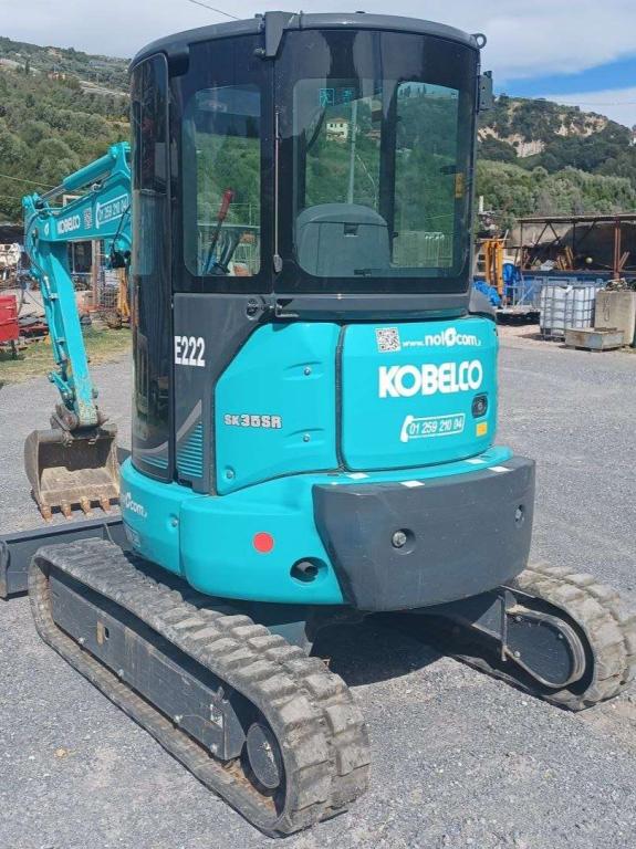 Kobelco SK35SRX-6 Photo 8