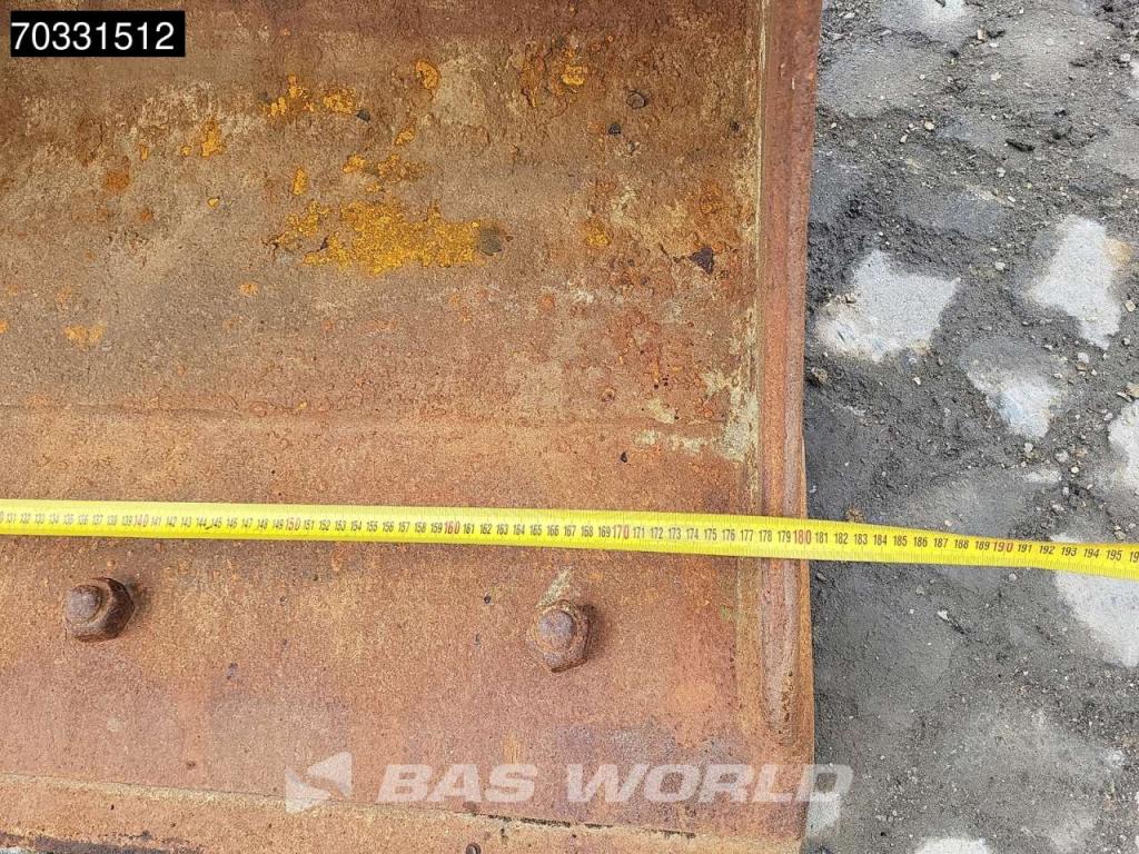 Komatsu PC138 US-11 4 Buckets Photo 17