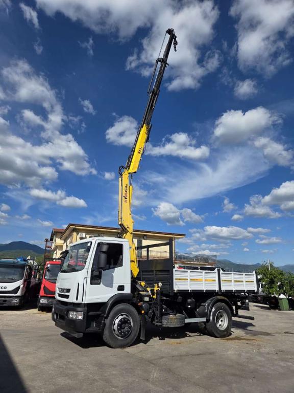 Iveco EUROCARGO 180E25 Photo 2