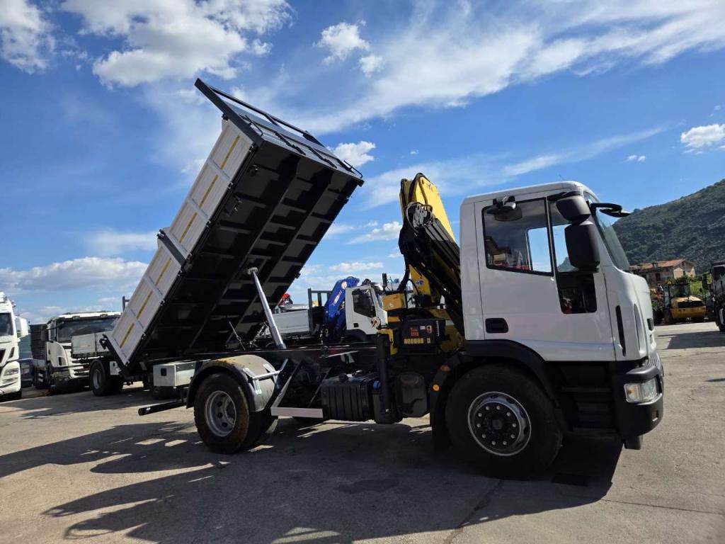 Iveco EUROCARGO 180E25 Photo 23