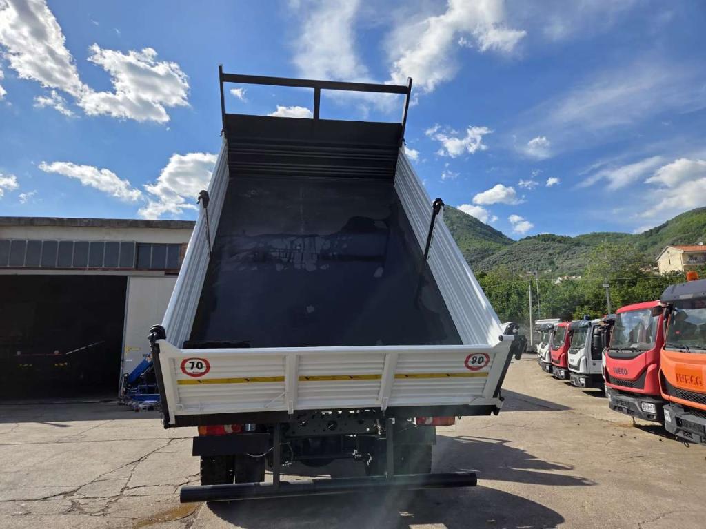 Iveco EUROCARGO 180E25 Photo 29
