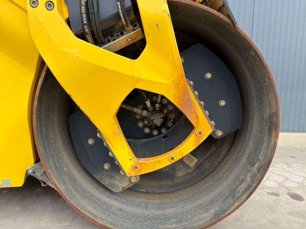 Bomag BW161 AD-5 Photo 10