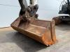 Liebherr R922LC - 2 Buckets Included / Automatic Greasing Photo 22 thumbnail