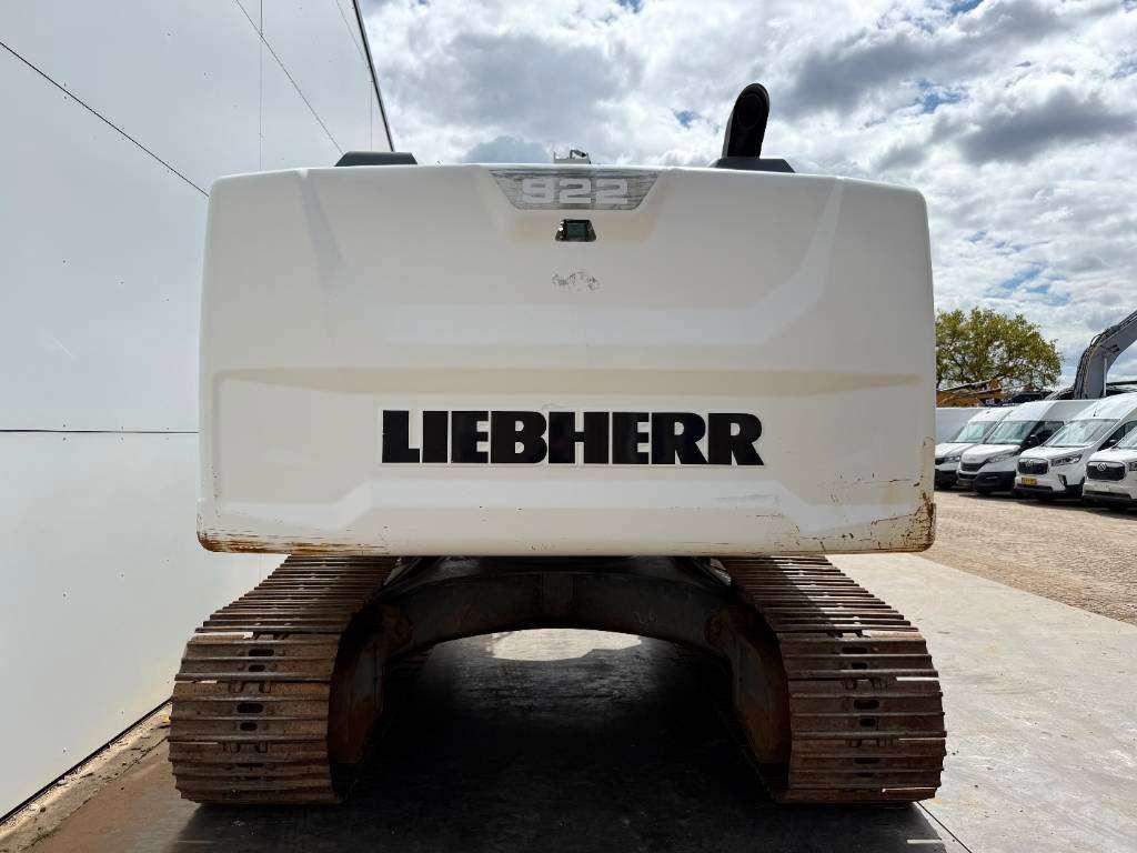 Liebherr R922LC - 2 Buckets Included / Automatic Greasing Photo 5