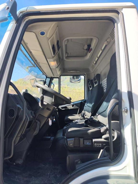 Iveco EUROCARGO 140-250 Photo 5